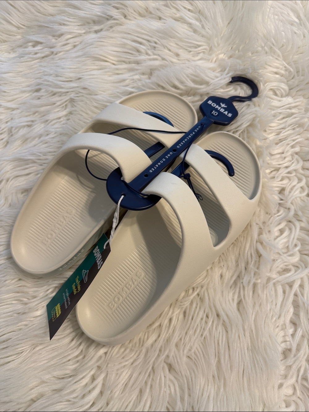 Bombas Cream Women’s The ' Friday Slide Sandals size 10 brand new
